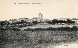 44. CPA. LA PLAINE.  Vue Générale De La Ville. - La-Plaine-sur-Mer