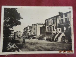 CPSM - Aubière - Place Des Ramacles - Aubiere