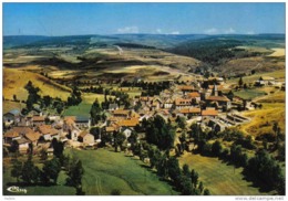 Carte Postale 48. Le Bleymard  Vue Aérienne Trés Beau Plan - Le Bleymard