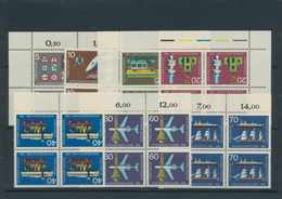 Bundesrepublik Und Berlin: 1955/1995 (ca.), Vorwiegend Postfrische Partie Auf Steckkarten, Hauptwert - Colecciones