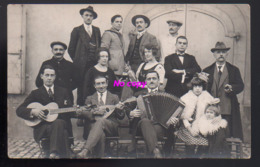 REF 375 : CPA Carte Photo Groupe De Musicien Probablement à Carouge Suisse - Carouge