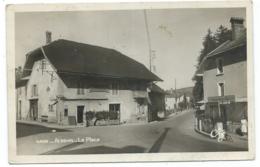 JOLIE CPSM ALBENS, HOTEL DE FRANCE, MAGASIN DE CHAUSSURES, LA PLACE, Format 9 Cm Sur 14 Cm Environ, SAVOIE 73 - Albens