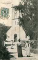 ILE  AUX MOINES *** FEMMES SE RENDANT A L EGLISE EN 1906 *** - Ile Aux Moines