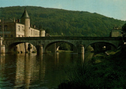 Brassac Le Pont Neuf Et Le Chateau   CPM Ou CPSM - Brassac