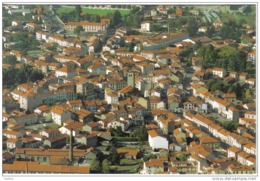 Carte Postale 42. Chazelles-sur-Lyon  Capitale Du Chapeau  Vue D'avion Très Beau Plan - Otros Municipios