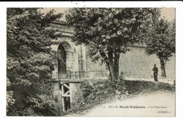 CPA-Carte Postale-FRANCE- Mont Valerien- Le Pont Levis Du Fort   VM7396 - Mont Valerien