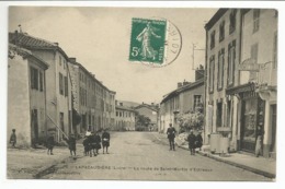 LA PACAUDIERE (42) La Route De Saint-Martin D' Estreaux - La Pacaudiere