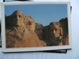 America USA SD Mount Rushmore Heads Of Four Presidents - Mount Rushmore