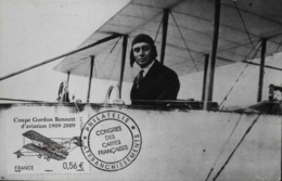 CPM. Aviateur > Curieux Montage D'un Timbre De La Coupe Gordon-Bennet D'Aviation 1909 Sur Une CPM - AUGAMIEUR Sur Biplan - Flieger