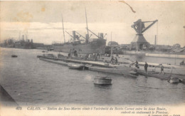 62-CALAIS- STATION DES SOUS-MARIN SITUEE A L'EXTREMITE DU BASSIN CARNOT ENTRE LES DEUX BOUEES STATIONNAIS LE PLUVIOSE - Calais