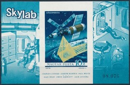 ** 1973 Skylab Vágott Blokk (3.500) - Autres & Non Classés