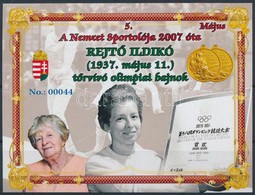 ** 2019 A Nemzet Sportolója 2007 óta Rejtő Ildikó Törvívó Olimpiai Bajnokemlékív, Kék No 00044 Sorszámmal - Autres & Non Classés