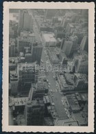 1957 New York, Kilátás A Rockefeller Center Tetejéről, Fotó, Hátulján Feliratozva, 9×12,5 Cm - Sonstige & Ohne Zuordnung