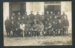 Cpa Photo ,trombinoscope Militaire N°49 Sur Les Cols , Photo Vatout - Poitiers , Non Daté  - Vab 61 - Caserme