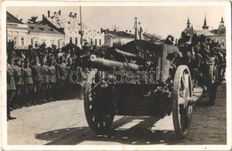 * T2/T3 1940 Máramarossziget, Sighetu Marmatiei; Bevonulás / Entry Of The Hungarian Troops, Tank - Unclassified