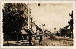 T2/T3 1930 Nagyszombat, Tyrnau, Trnava; Masarikova Ulica / Masaryk Utca, üzletek / Street View, Shops (gyűrődés / Crease - Ohne Zuordnung