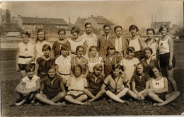 * T2/T3 1927 Női Atlétikai Verseny, Csoportkép / Women's Athletics Competition, Gorup Photo. (EK) - Ohne Zuordnung