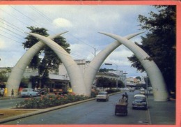 Mombasa Gateway - Tusks - Kenya - Formato Grande Viaggiata – E 13 - Kenya