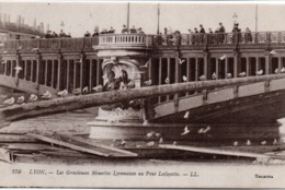 CP 69  Rhône Lyon Pont Lafayette Gracieuses Mouettes Lyonnaises 570 LL - Non Classés