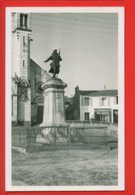 79-407 - DEUX SEVRES - THENEZAY - Le Monument Aux Morts - Photo D'essai Pour Tirage - Thenezay