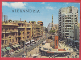 Egypte-ALEXANDRIE - Place  EL RAMICH -Animation *SUP ** 2 SCANS - Alexandrie