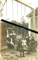 93 MONTFERMEIL CARTE PHOTO EN 1910 TOUJOURS SUR CETTE BELLE BALANCOIRE - Montfermeil