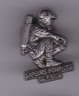 Pin's POMPIERS DE PARIS - Pompiers