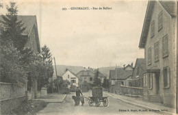 90 Territoire De Belfort :  Giromagny   Rue De Belfort ( Attelage De Chien )   Réf 7379 - Giromagny
