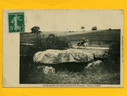 86D9 - Saint Georges Les Baillargraux - Dolmen D'Aillé - Saint Georges Les Baillargeaux