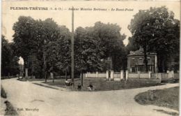 CPA PLESSIS-TRÉVISE Avenue Maurice Berteaux Le Rond-Point (869506) - Le Plessis Trevise