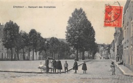 Thème  Métiers .    Marchand De Glace Ambulant .    51  Eperrnay   ( Décollée Voir Scan) - Autres & Non Classés