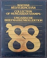 ** 1988 Bélyegkincstár, Benne Feketenyomat Blokk Piros Sorszámmal, Csak 1000 Példány! (60.000) / Year Book Including Mi  - Other & Unclassified