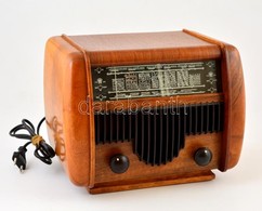 1951 Orion 222 Rádiókészülék. Igényesen Restaurálva Kívül-belül, Napi Használatra Alkalmas állapotban. / Vintage Radio,  - Otros & Sin Clasificación