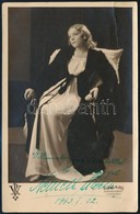 1943 Németh Mária (1897-1967) Opera-énekesnő Dedikált Fotója, Vajda M. Pál Műterméből, Felületén Törésnyom - Autres & Non Classés