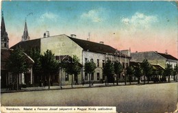 T2/T3 Komárom, Komárnó; Ferenc József Rakpart, Magyar Király Szálloda / Quay, Street, Hotel  (EK) - Ohne Zuordnung