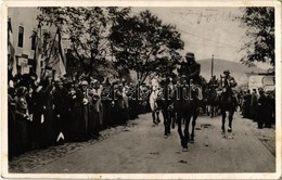 T2/T3 1938 Párkány, Stúrovó; Bevonulás / Entry O The Hungarian Troops (EK) - Non Classés