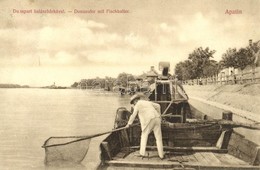 T2 Apatin, Duna Part és Halászbárka. Gasz Mátyás Kiadása / Donauufer Mit Fischhalter / Danube, Port, Fishing Boat - Non Classés