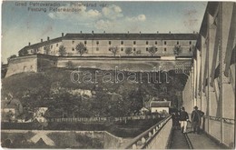 T2 1914 Újvidék, Pétervárad Vára A Vasúti Hídról Nézve / Petrovaradin, Castle Viewed From The Railway Bridge - Ohne Zuordnung