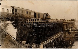 * T2/T3 Tighina, Bender; Podul / Railway Bridge Construction, Load Test With Train. Photo (EK) - Ohne Zuordnung