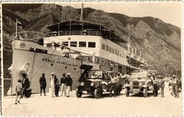 * T1/T2 1934 Kotor, Cattaro; Kralj Aleksandar I. Passenger Ship, Automobiles At The Port. Foto-Atelier Cirigovic Photo - Non Classés