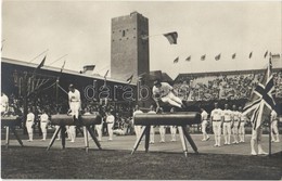 ** T1 1912 Stockholm, Olympiska Spelens Officiella. Nr. 152. De Engelska Gymnasterna I Stadion / 1912 Summer Olympics In - Sin Clasificación