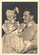 ** T2 Edda Gratuliert / Hermann Göring With His Daughter. Foto Und Verlag Röhr - Ohne Zuordnung