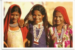 Jeunes Filles Du Rajasthan, Inde, Carte Postale Adressée Andorra Avec Timbre à Date Arrivée - Asien