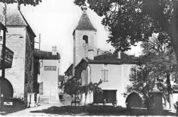 47 - TOURNON  D'AGENAIS La Place - Café - CPSM Village (750 Habitants) CPM Dentelée N/B Format CPA - Lot Garonne - Tournon D'Agenais