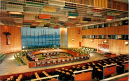 New York City United Nations Trusteeship Council Chamber - Places & Squares