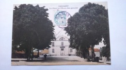 Carte Postale  ( AA5 ) Ancienne De Venarey , La Place Et L école De Garçons - Venarey Les Laumes
