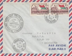 Madagascar Yvert 338 X 2 Paire Sur Lettre Cachet Foire De MANAKARA - Manakara Sud 5/9/1959 - Drapeau - Briefe U. Dokumente