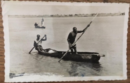 Cpsm, TCHAD, PIROGUES Sur Le CHARI, écrite En 1954, Photo Brault - Tchad