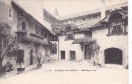 CPA :  14 X 9  -   J. J. 2387  -  Château De Chillon  - Première Cour - Premier