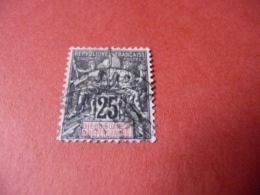 TIMBRE    DIEGO-SUAREZ      N  32      COTE  20,00  EUROS    OBLITÉRÉ - Used Stamps